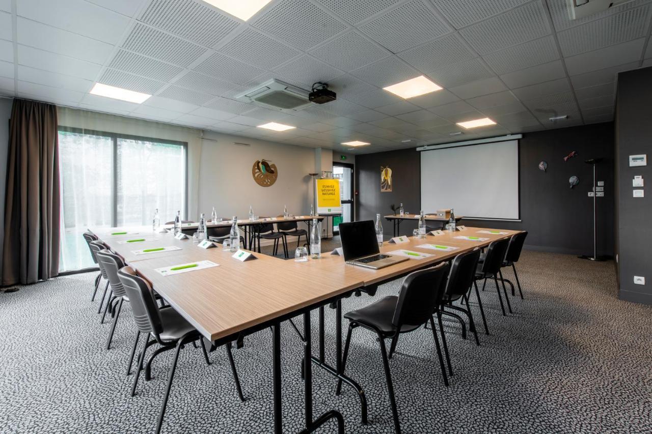 Ibis Styles Rennes Cesson Hotel Bagian luar foto