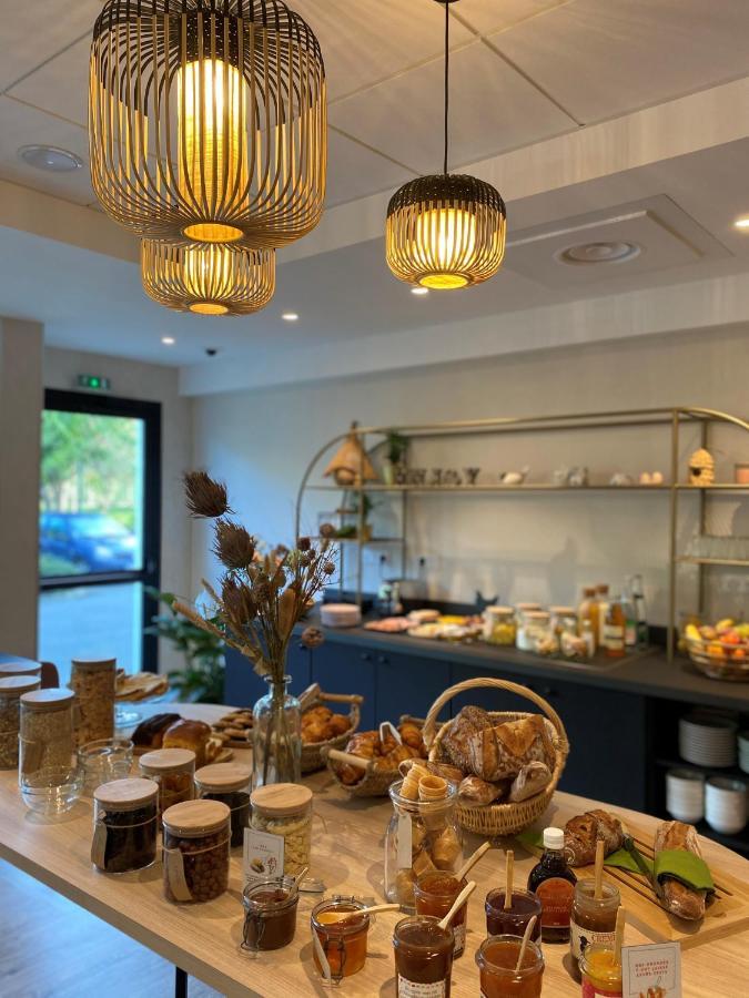 Ibis Styles Rennes Cesson Hotel Bagian luar foto